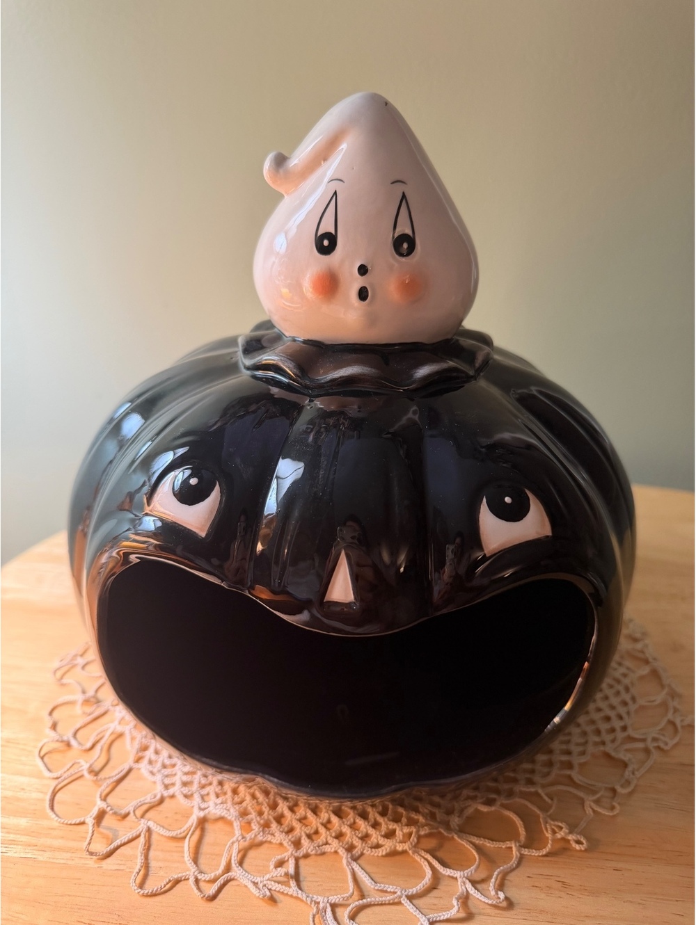 Very Rare Johanna Parker Black Pumpkin Ceramic Candy Holder